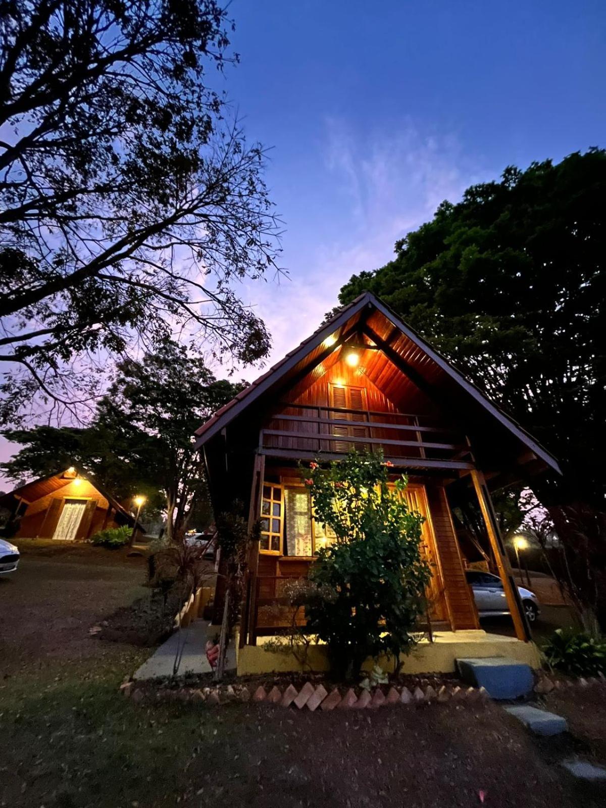 山林小屋 Chale Represa Varanda Do Sol Joanopolis
